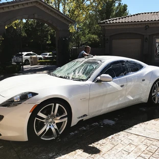 White Nissan Looks Fresh After Auto Detailing Services